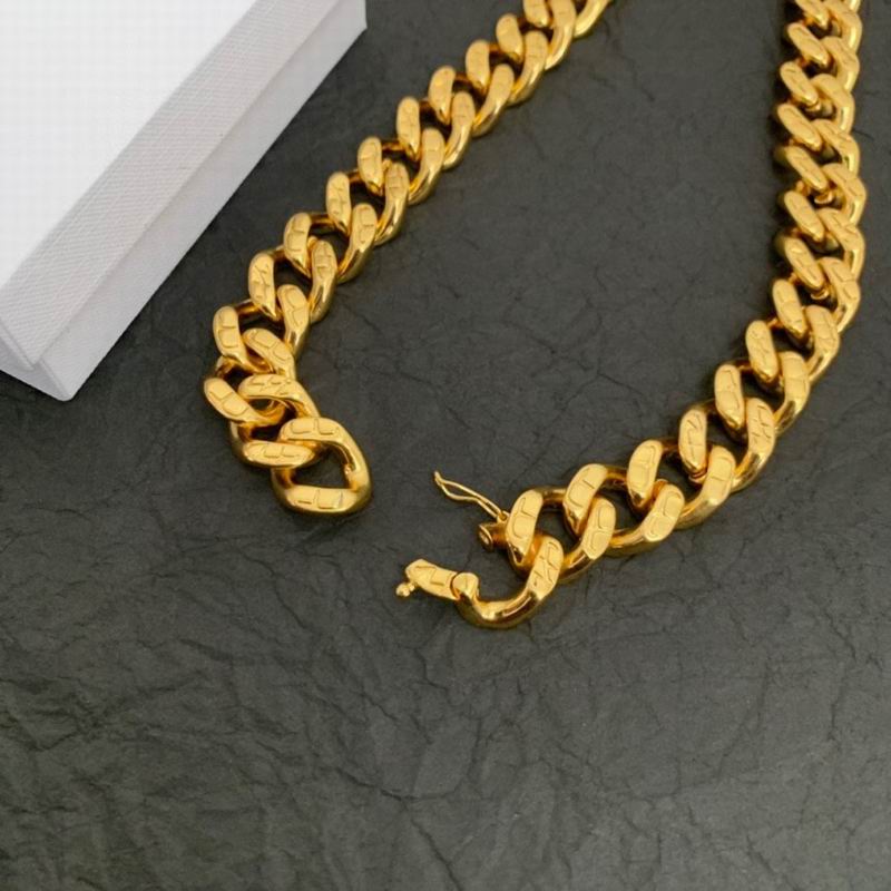 Celine Necklace 05lyr118 (5)